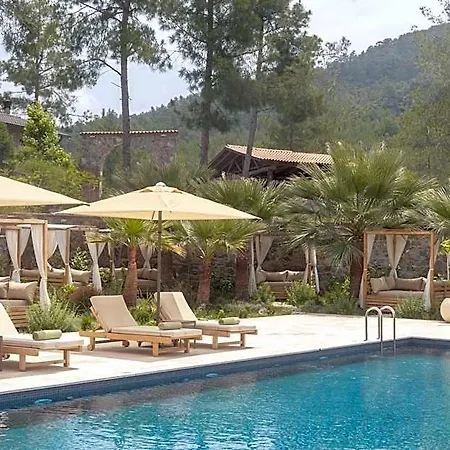 Izz Getaway - Adult Only Hotel 3*
