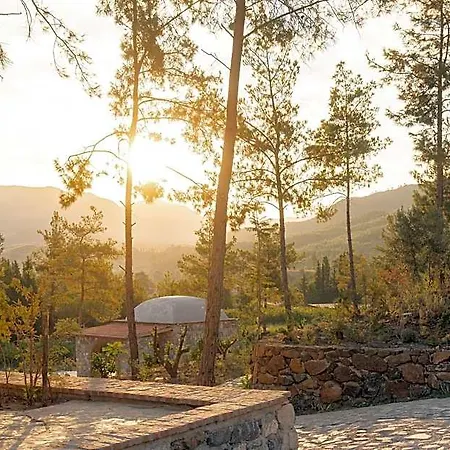 Hotel Izz Getaway - Adult Only 3*